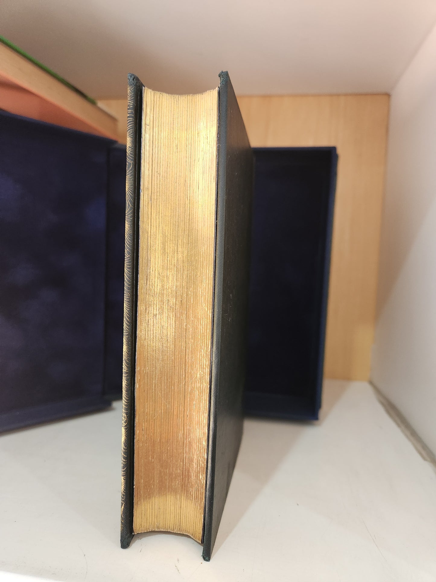 Jane Austen – Pride and Prejudice (1894) – George Allen “Peacock Edition” – Illustrated by Hugh Thomson – First Edition