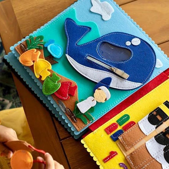 Baby Mu'min Busy Book- Islamic Tactile Interactive Playbook