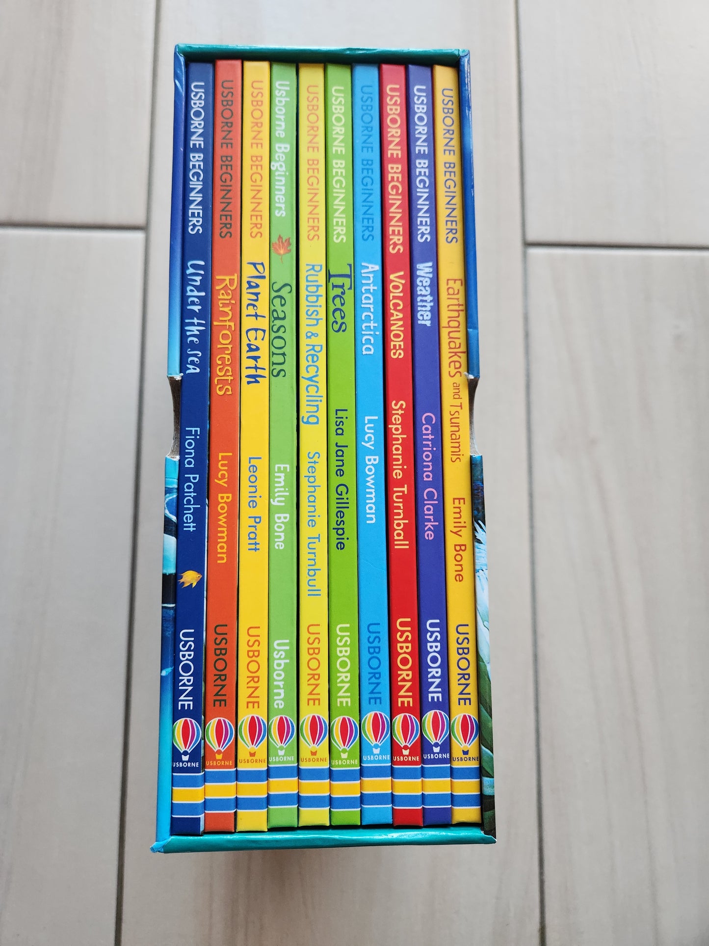 Usborne Beginners Box Set: Our World [ Preloved]