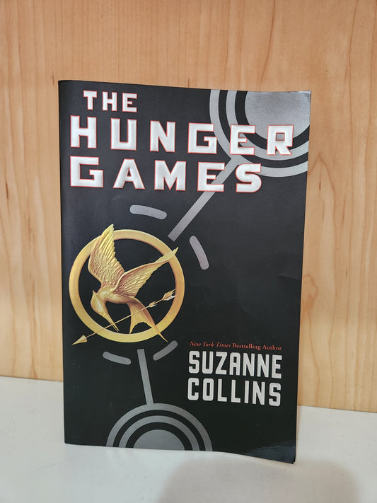 The Hunger Games by Suzanne Collins [Preloved]