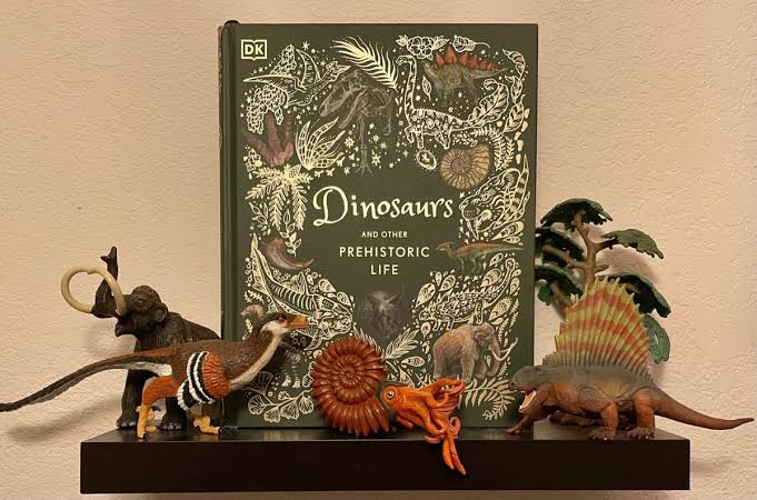 Dinosaurs & Other Prehistoric Life by Ben Hoare